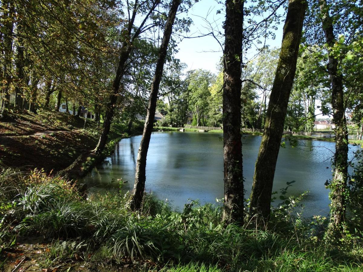 Appartement Le domaine du Parc Thermal à Lons-le-Saunier Extérieur photo