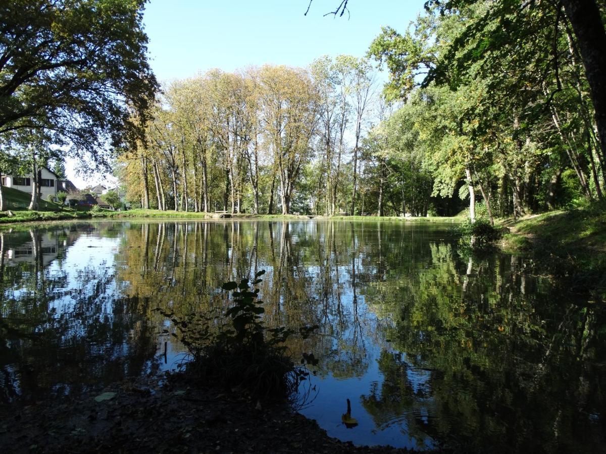 Appartement Le domaine du Parc Thermal à Lons-le-Saunier Extérieur photo